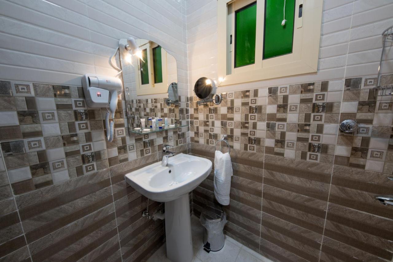 יאנבו Jasmine Beach Hotel Suites מראה חיצוני תמונה