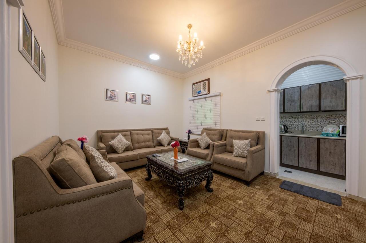יאנבו Jasmine Beach Hotel Suites מראה חיצוני תמונה